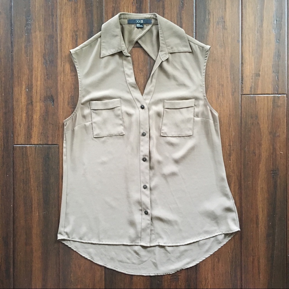 Sleeveless Button Down Top